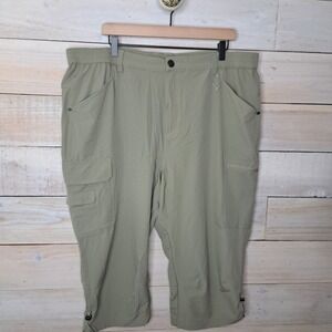 Utilitarian Cabincore Mier Men's Hiking Shorts Olive Green Size 40 2XL NWOT